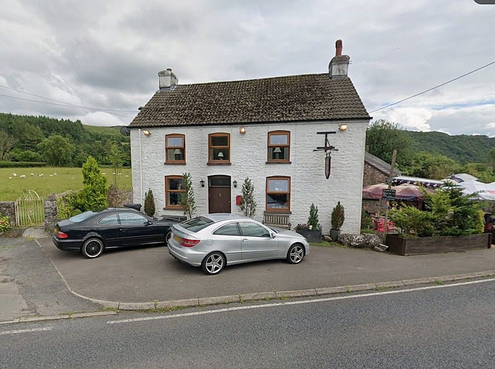 Property photo 1 of 29