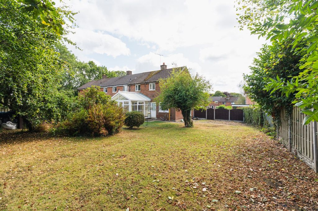 Property photo 3 of 33