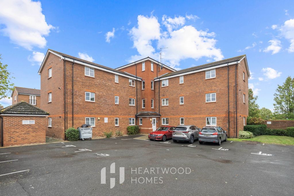 Property photo 1 of 16