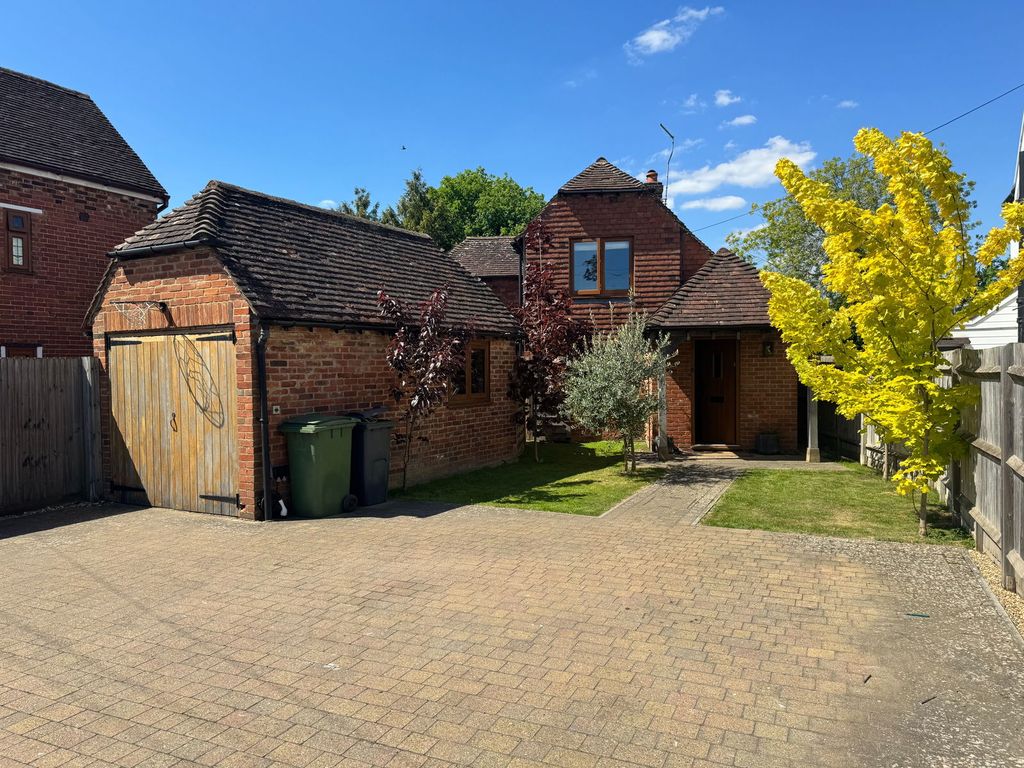 Property photo 1 of 23
