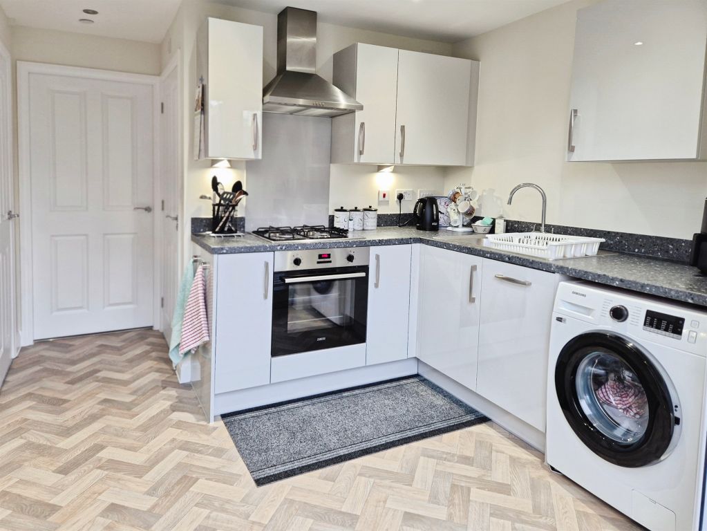 Property photo 2 of 14