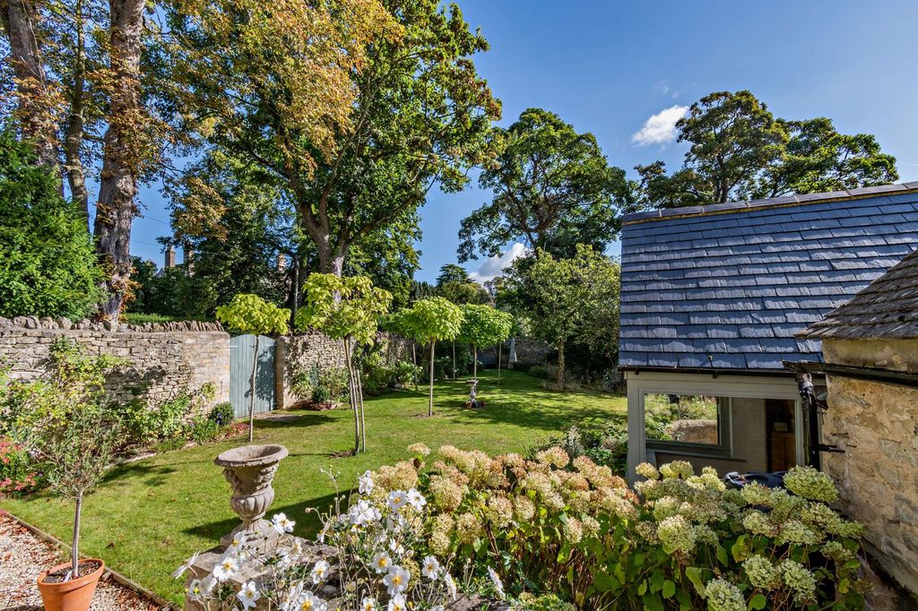 Property photo 3 of 15 Picture No. 07