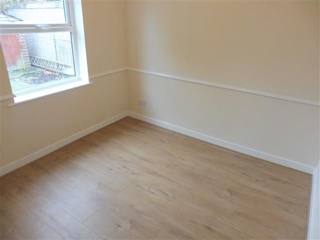 Property photo 3 of 5 Bedroom