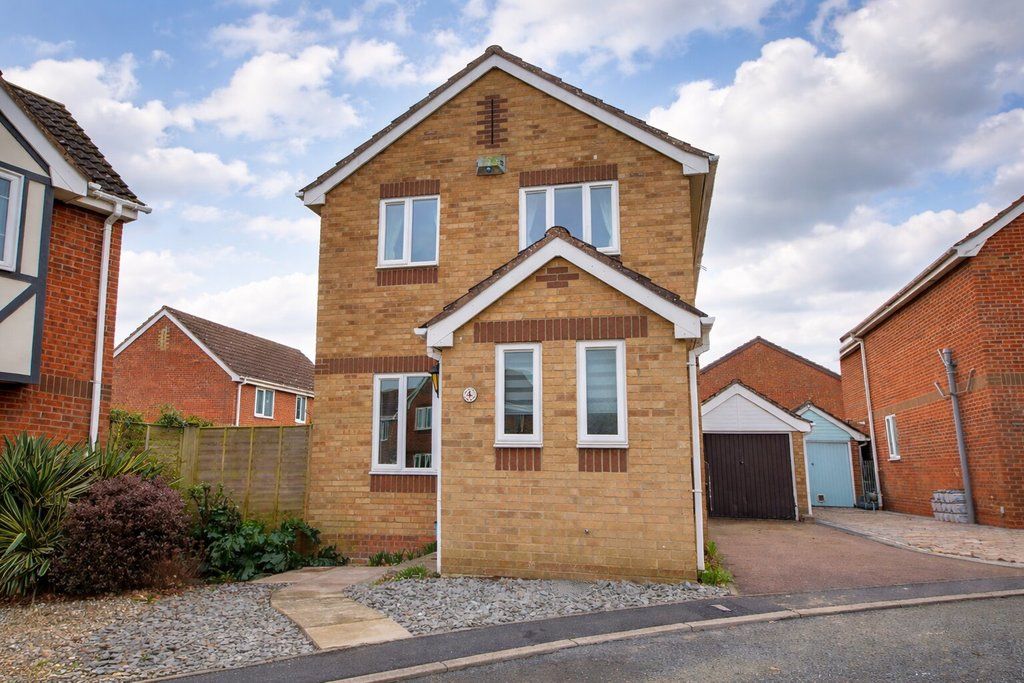 Property photo 1 of 14