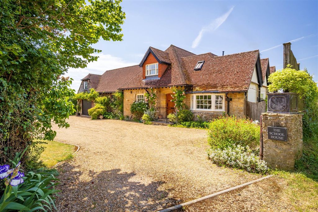 Property photo 2 of 38 The_School_House-83.Jpg