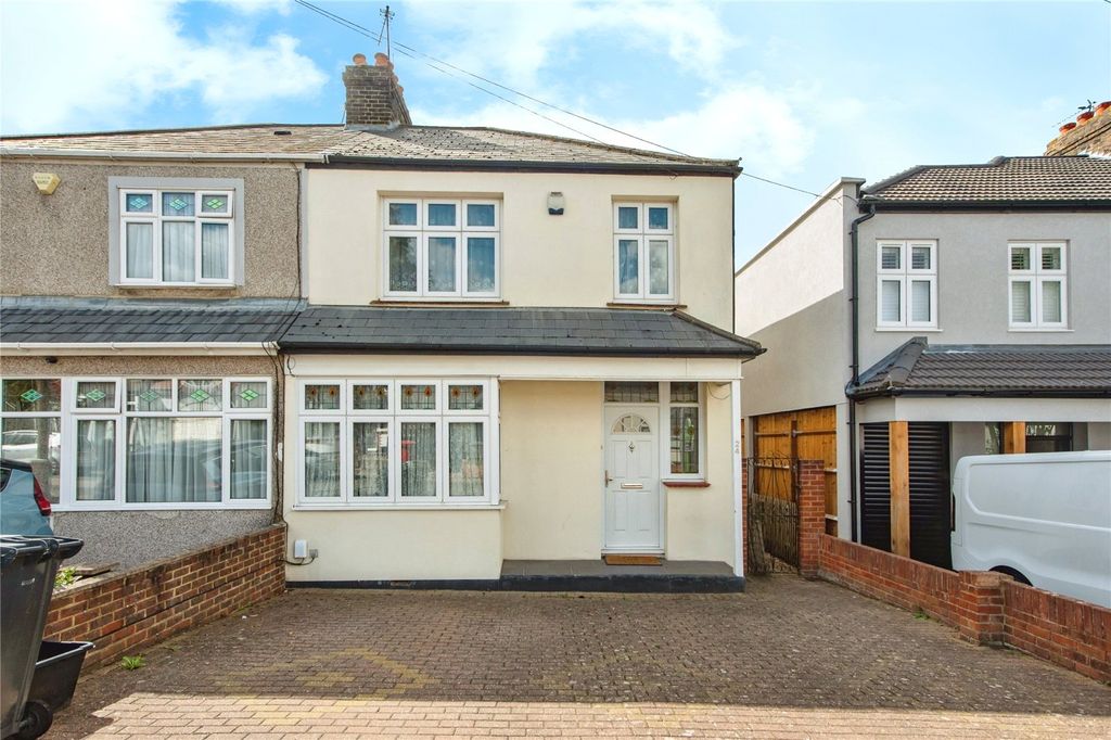 Property photo 1 of 18 #Yourmovedartford