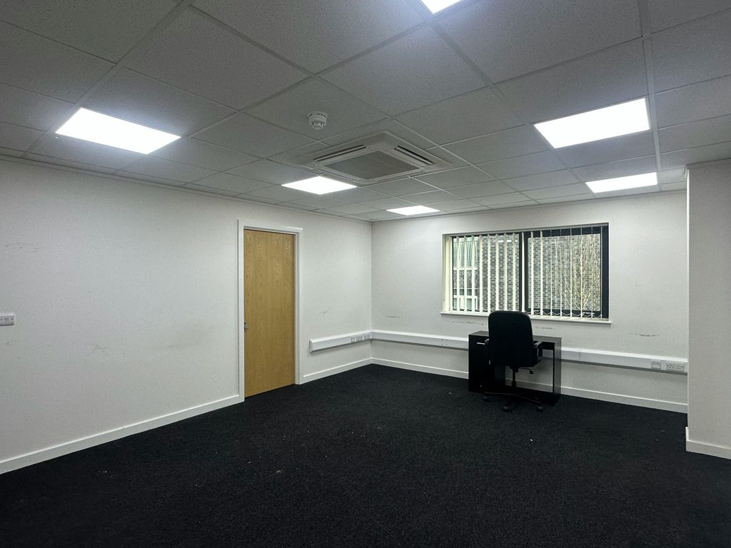 Property photo 3 of 6 Img_8961.Jpeg