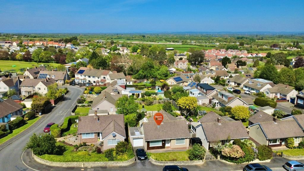 Property photo 2 of 18 Aerial