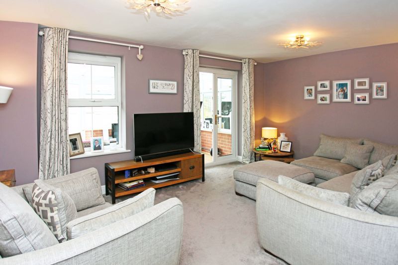 Property photo 3 of 31 Photo 6