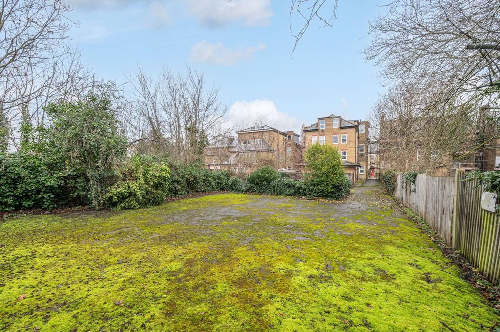 Property photo 3 of 7