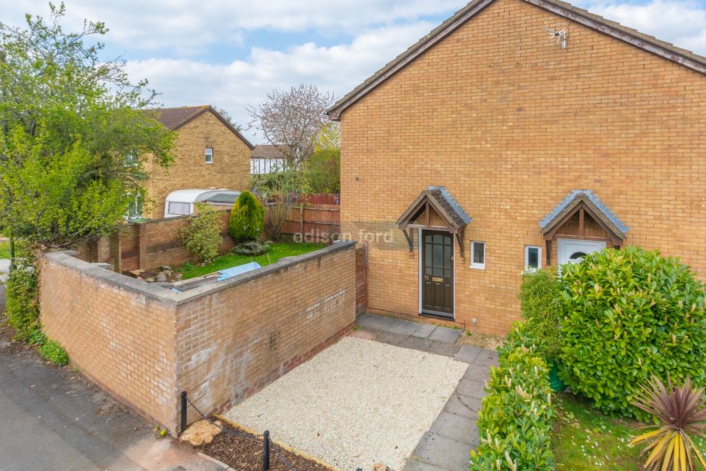 Property photo 1 of 12 Dsc_5539