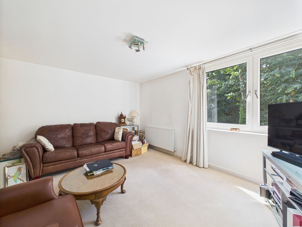 Property photo 2 of 10 Sitting Room 1