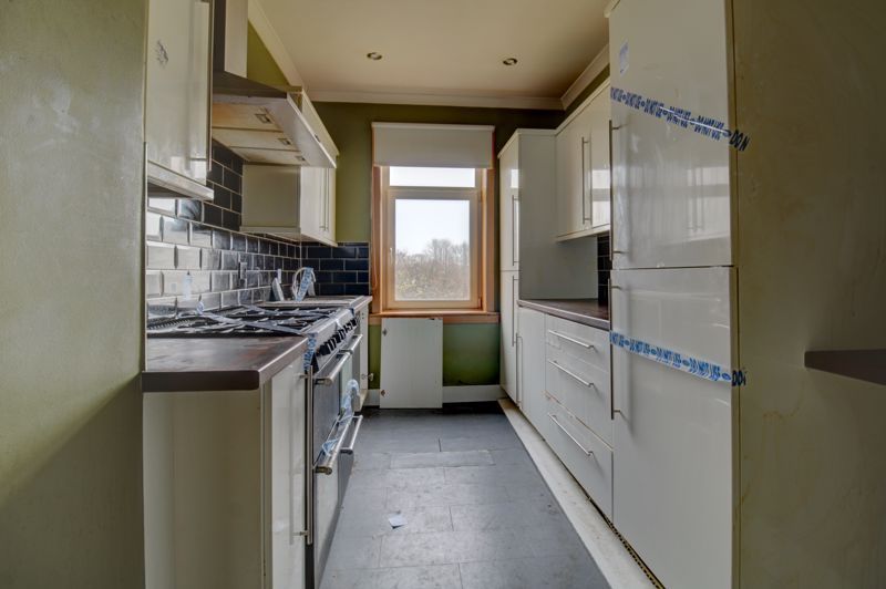 Property photo 3 of 7 Photo 5