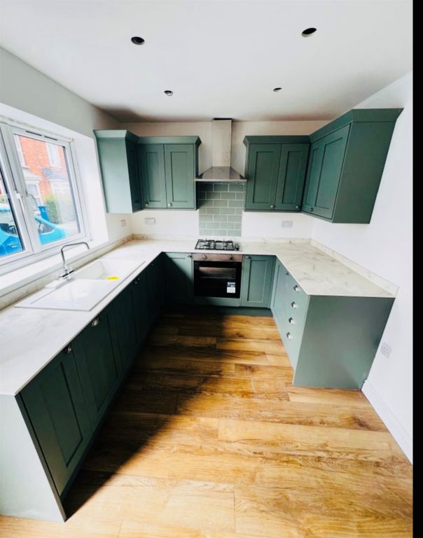 Property photo 1 of 3