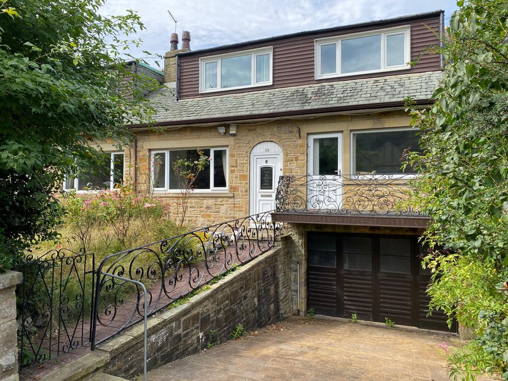 Property photo 1 of 3