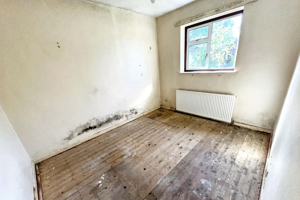 Property photo 2 of 12 18 Rowan Avenue, Market Harborough Le16 9Ls