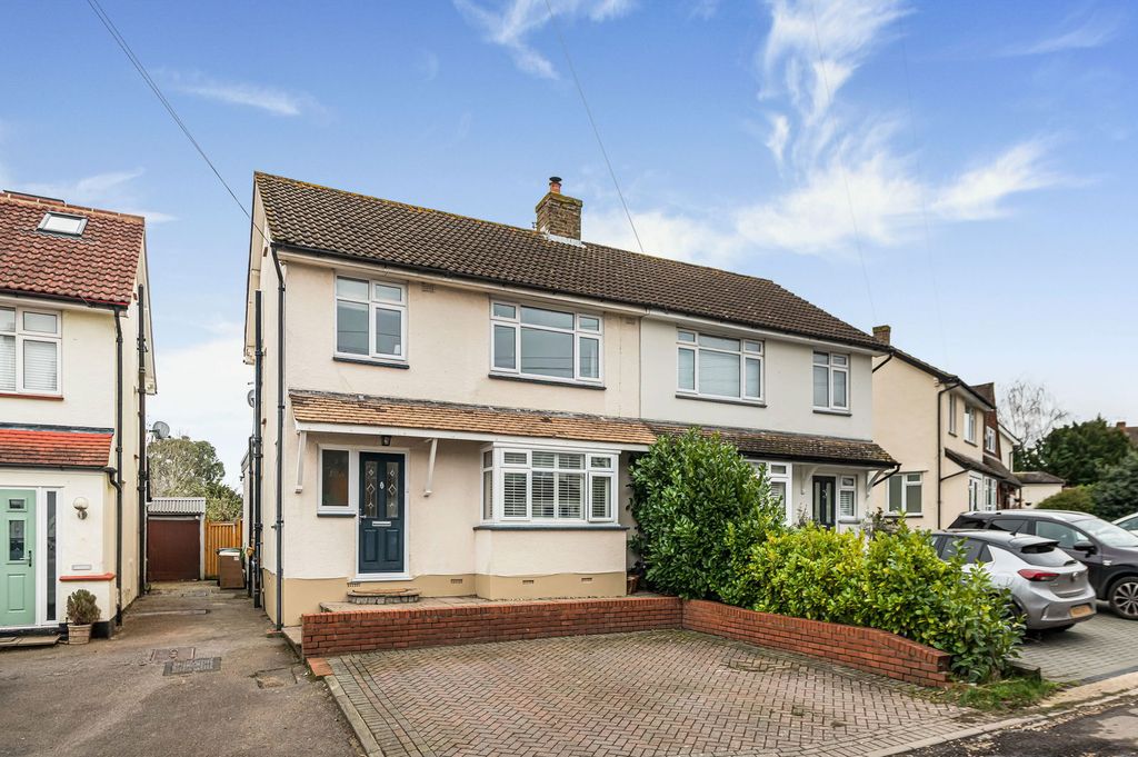 Property photo 1 of 19