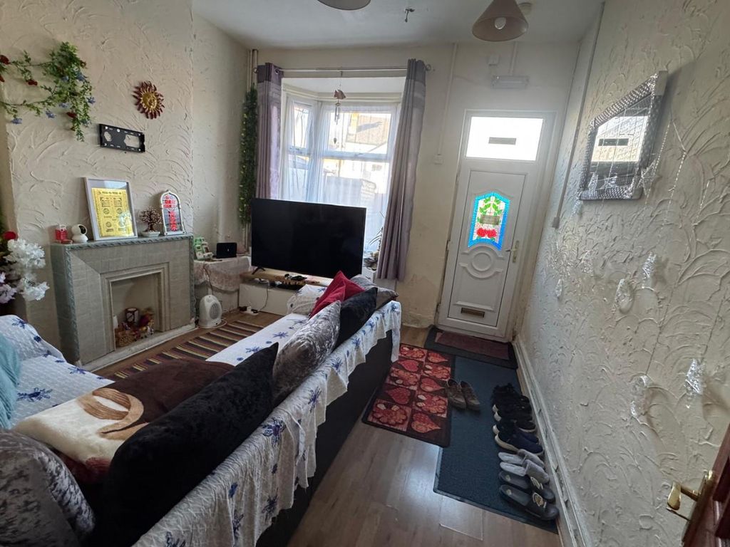 Property photo 2 of 11 2.Jpeg