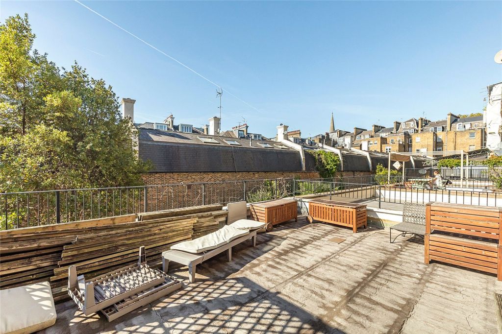 Property photo 3 of 11 Picture No. 04