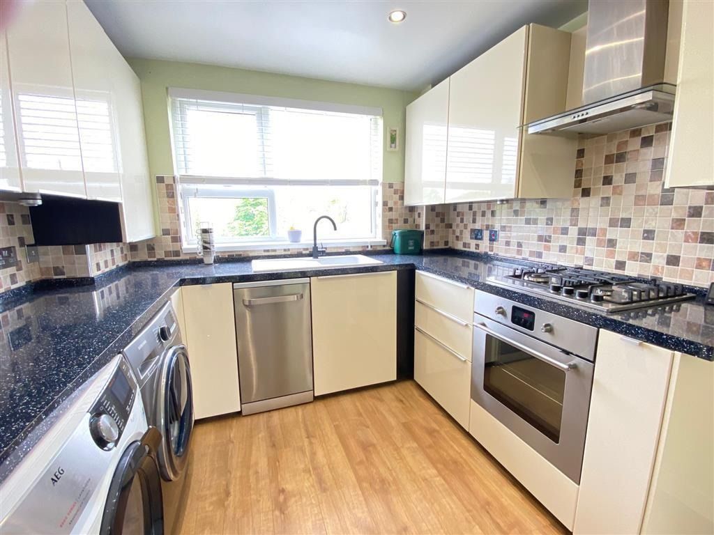 Property photo 3 of 15 5152082