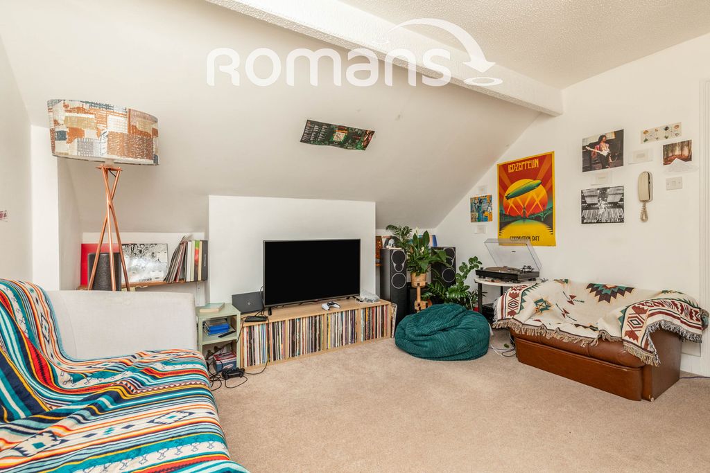 Property photo 2 of 9 Property Image