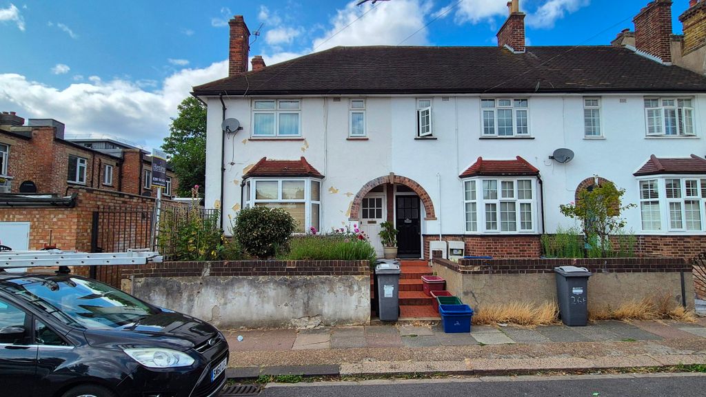 Property photo 1 of 7