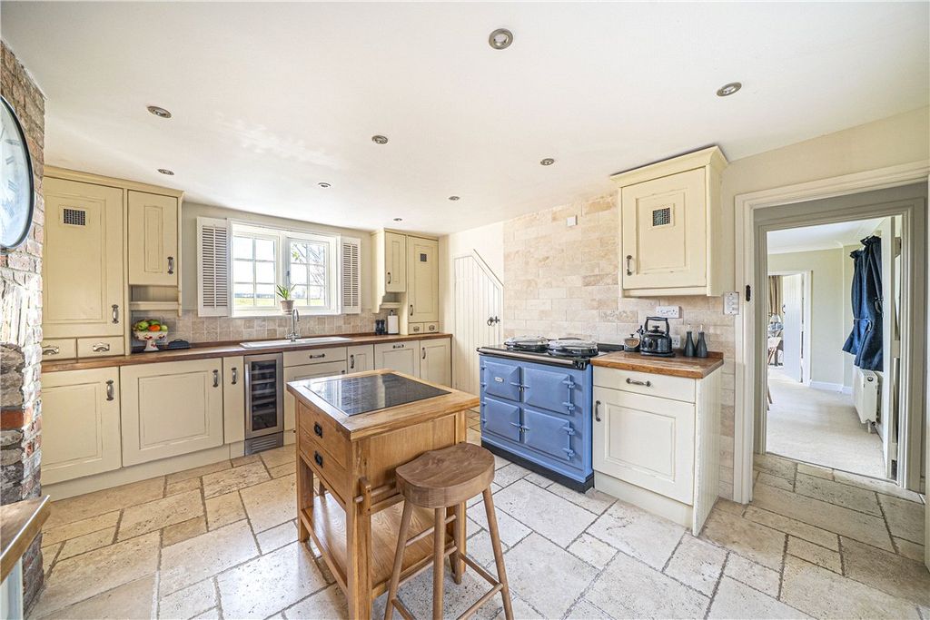 Property photo 3 of 18 Picture No. 08