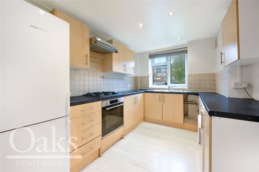 Property photo 3 of 8 Picture No. 04