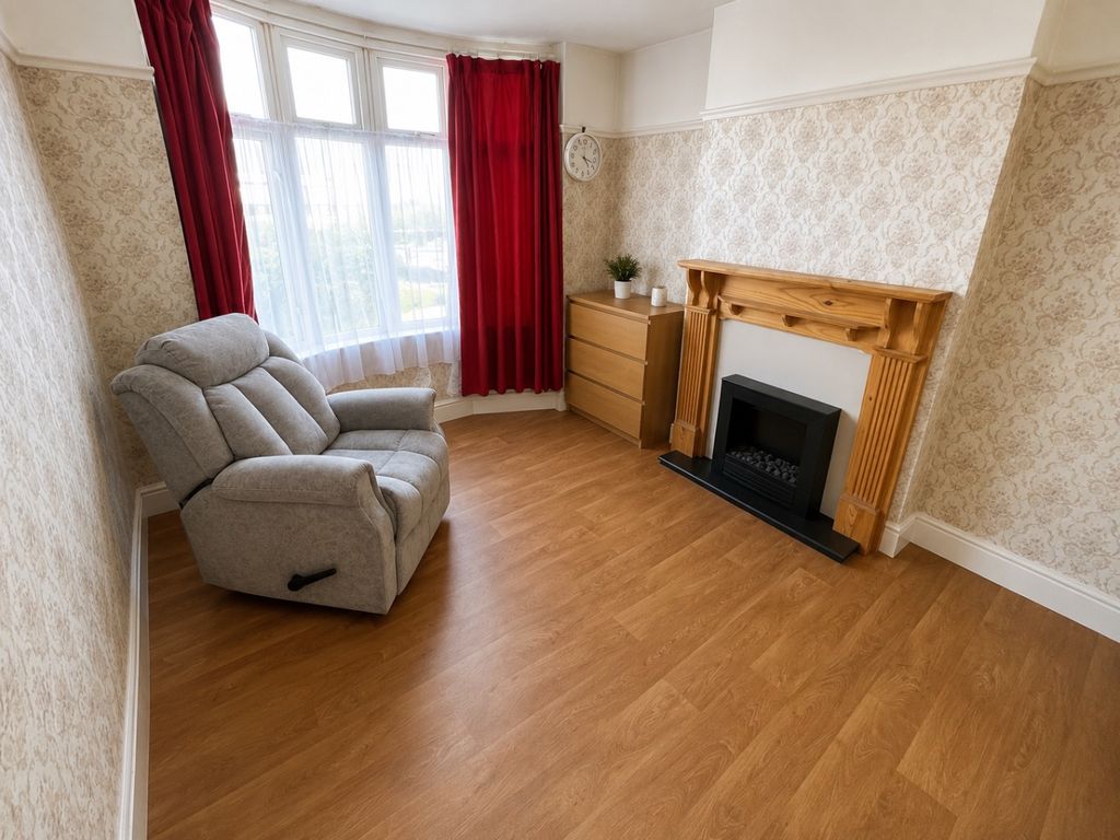 Property photo 2 of 10 5159951
