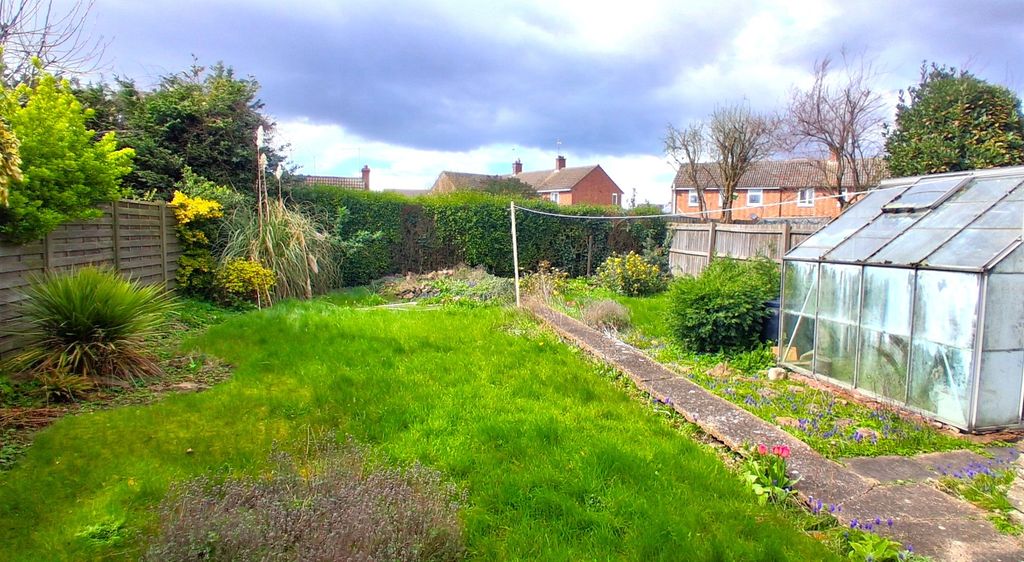 Property photo 3 of 16