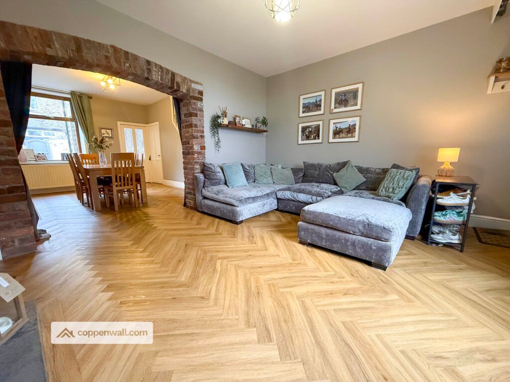 Property photo 2 of 39