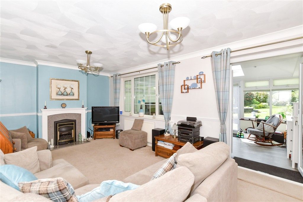 Property photo 3 of 22 Sitting Room
