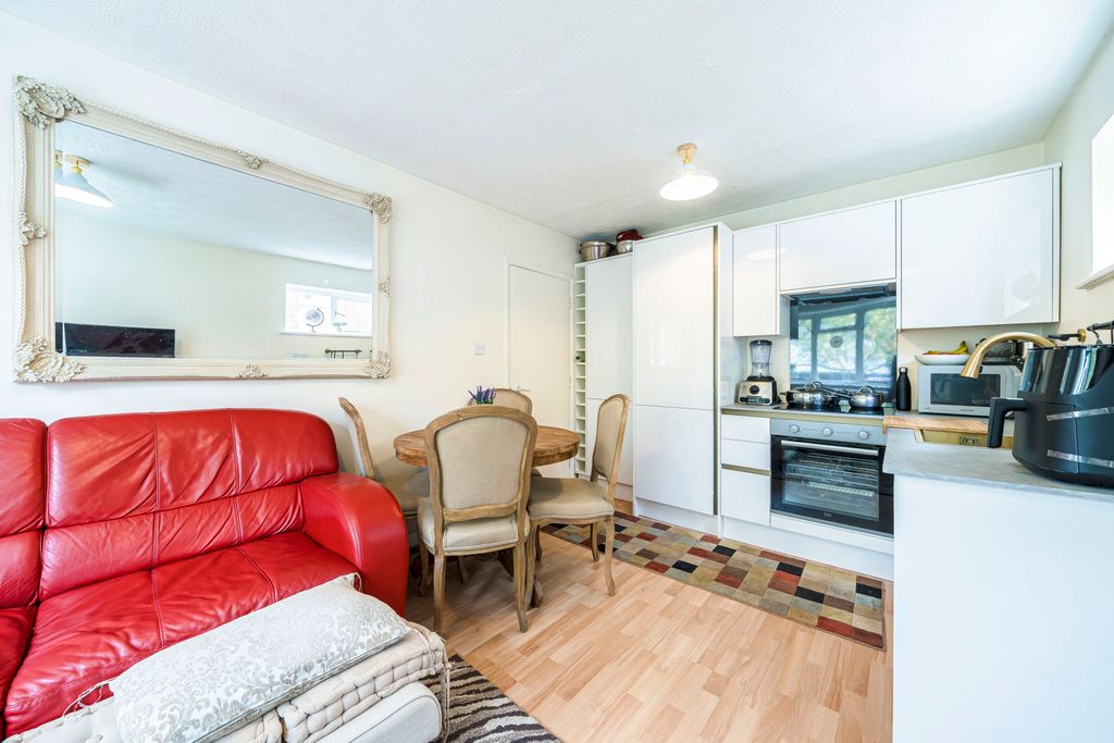 Property photo 3 of 5 Picture No. 03