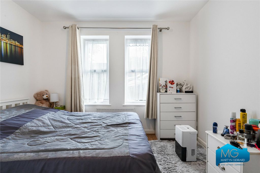 Property photo 3 of 12 Picture No. 25