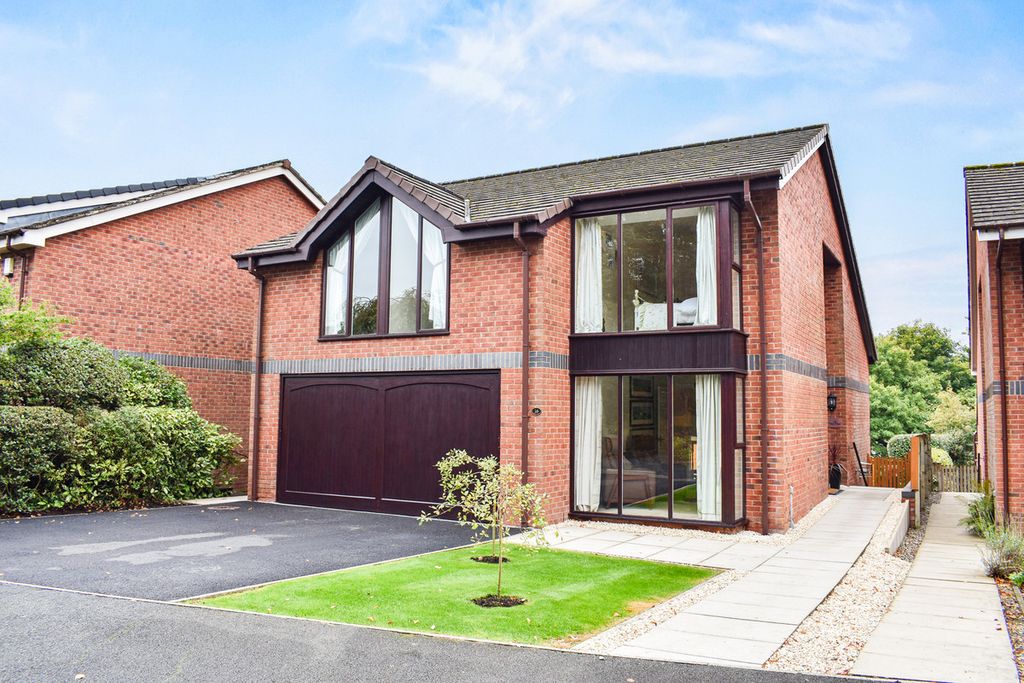 Property photo 1 of 23