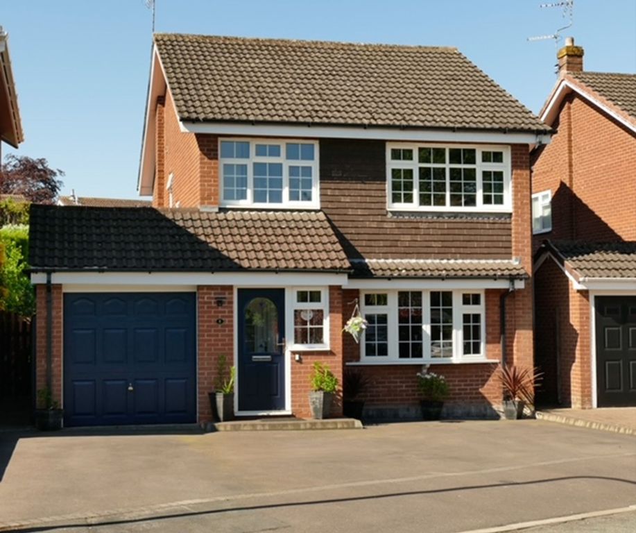 Property photo 1 of 32
