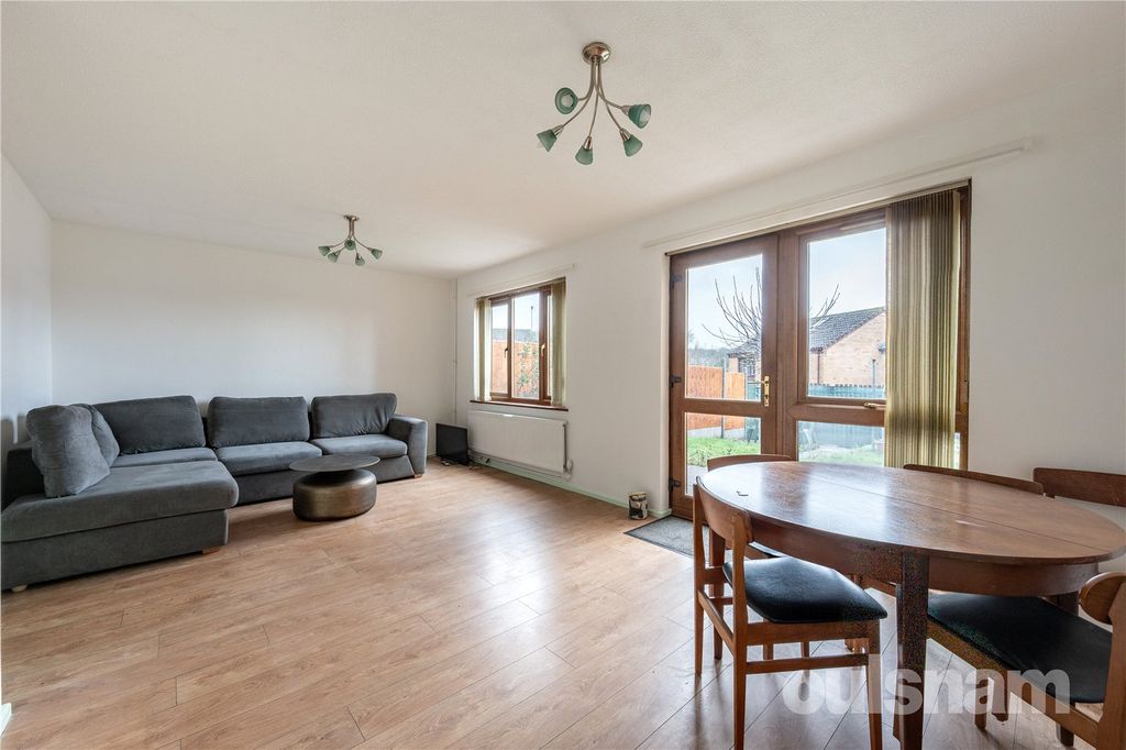 Property photo 3 of 12 Picture No. 04