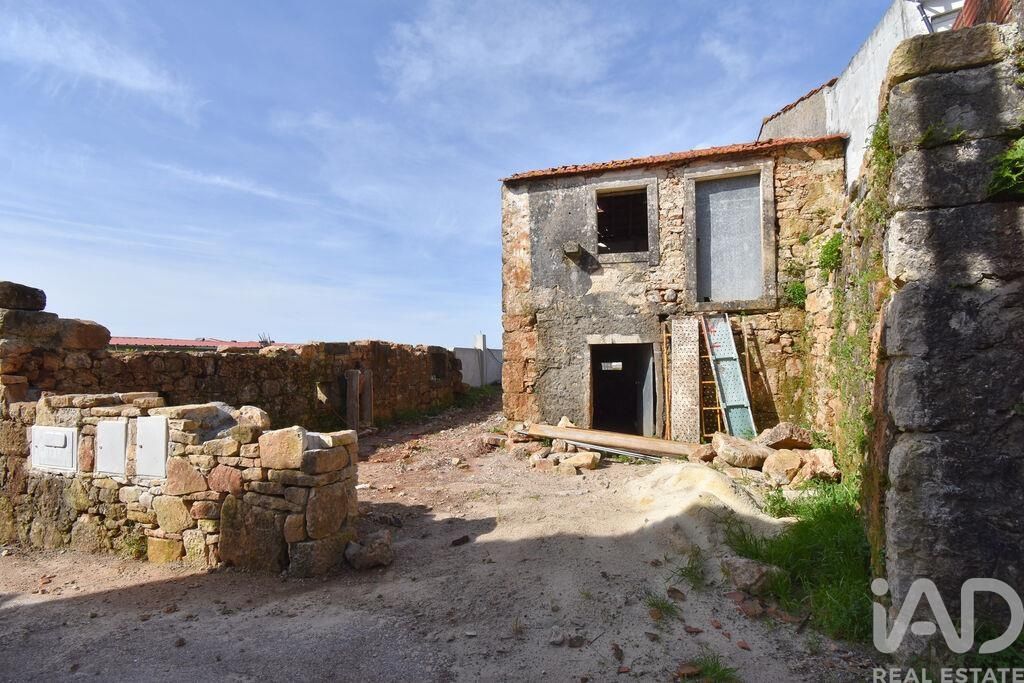 Property photo 1 of 27