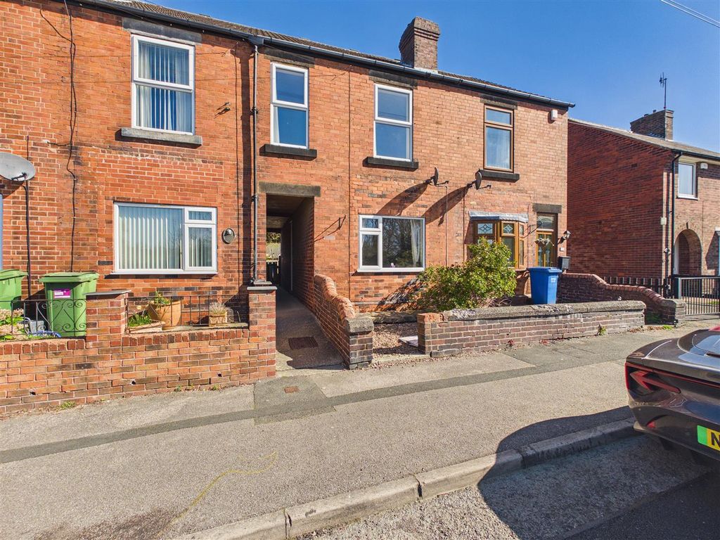 Property photo 1 of 18 Cam05476G0-Pr0161-Still026.Jpg