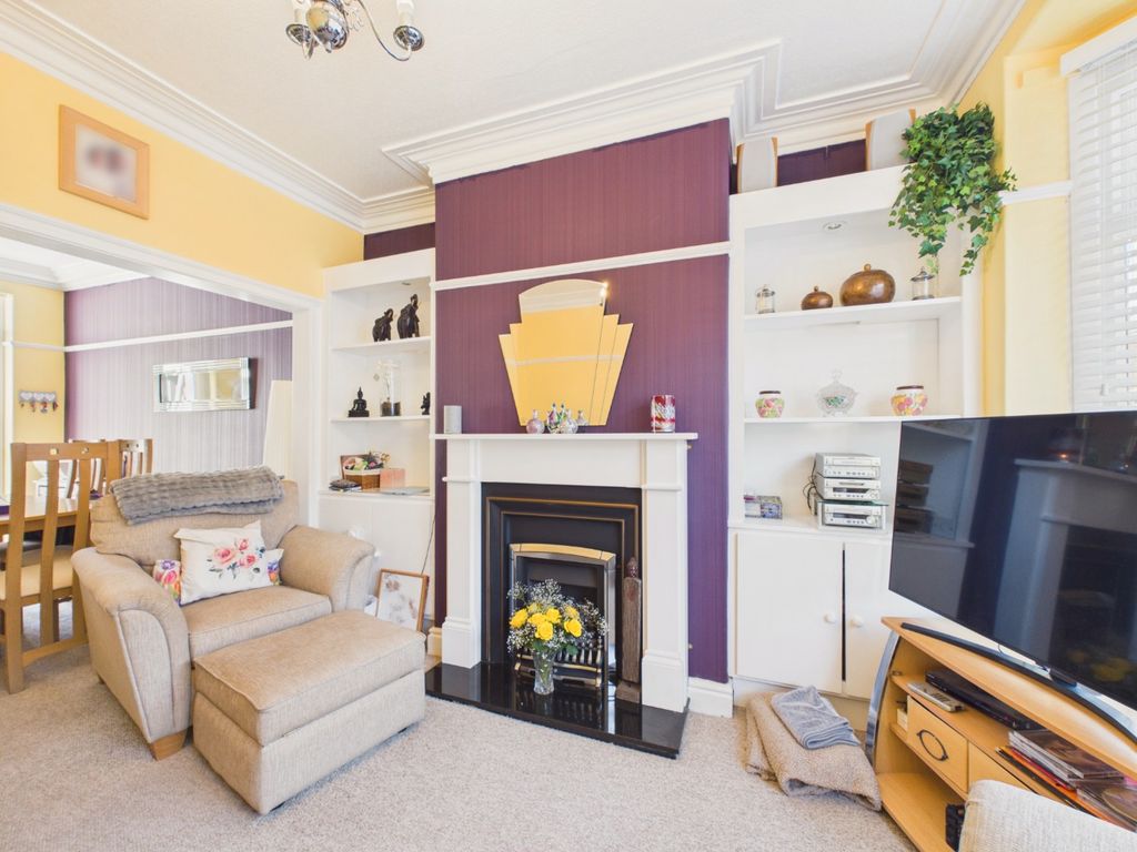 Property photo 3 of 18 5274558