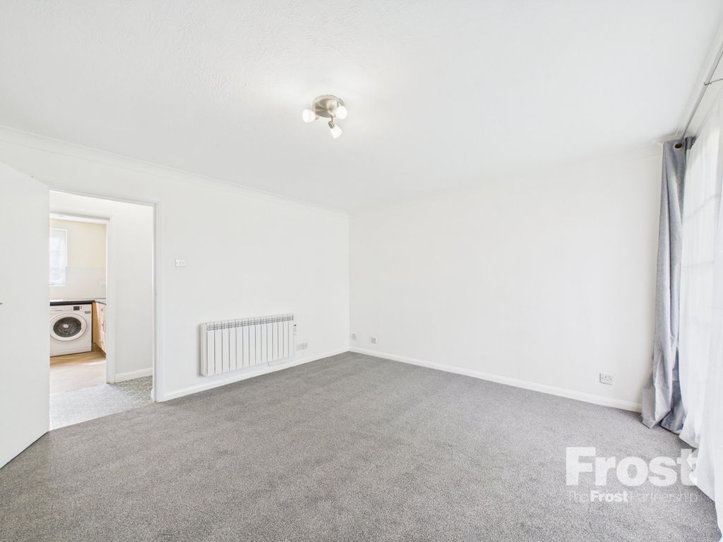 Property photo 3 of 12 Living Room