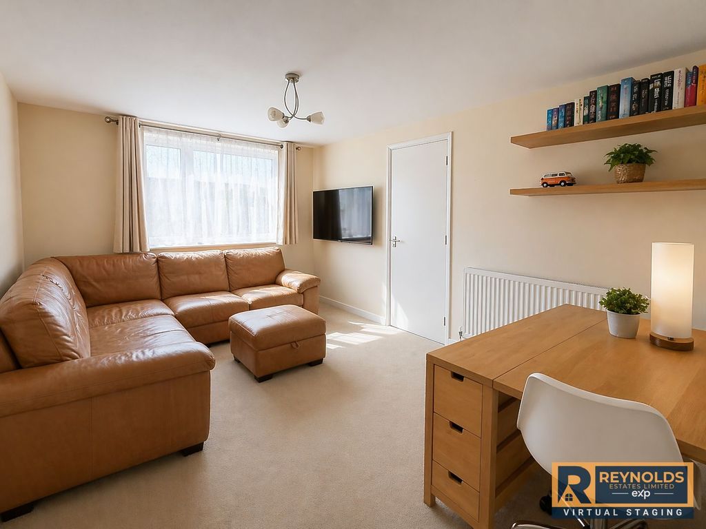 Property photo 3 of 11