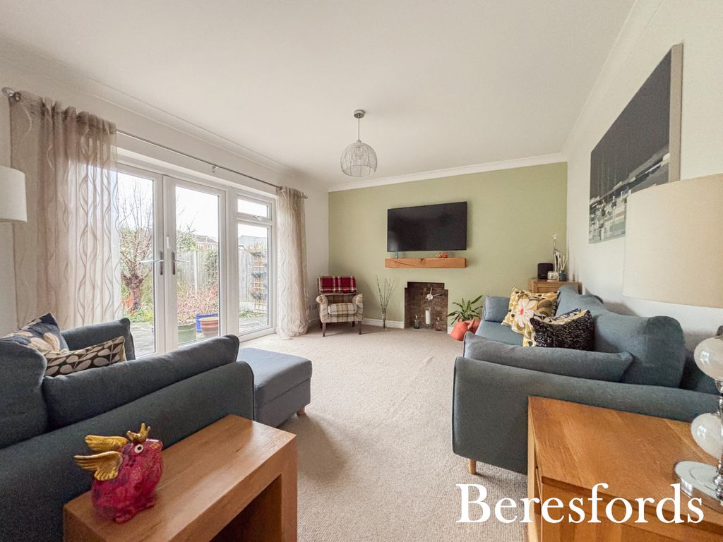 Property photo 3 of 14 Picture No. 12