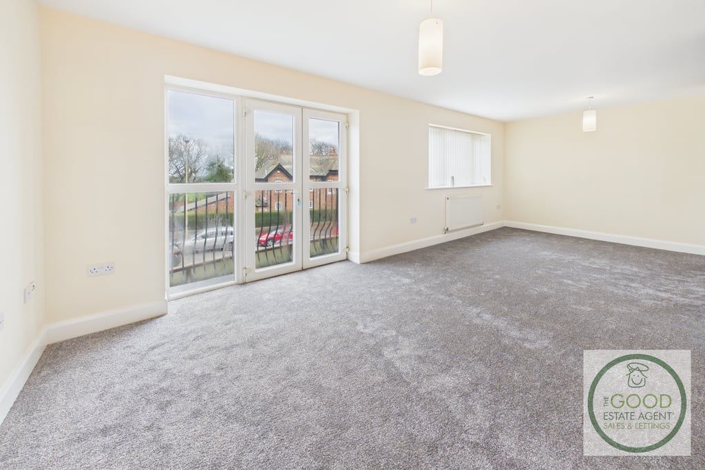 Property photo 3 of 15