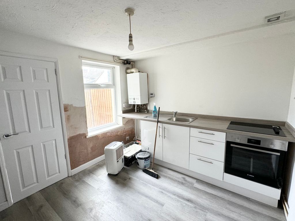 Property photo 3 of 8 View