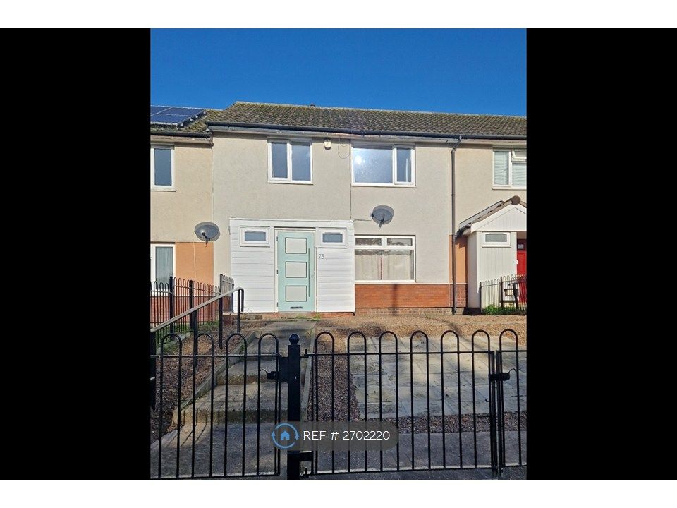 Property photo 1 of 10 Front