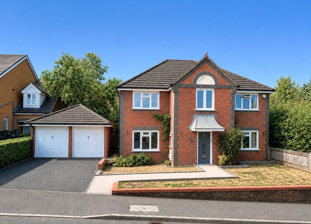 Property photo 1 of 34