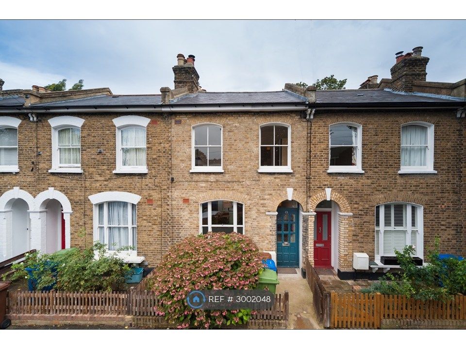 Property photo 1 of 35