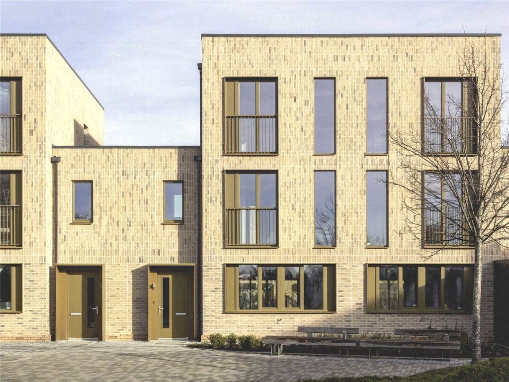 Property photo 1 of 32 Picture No. 01