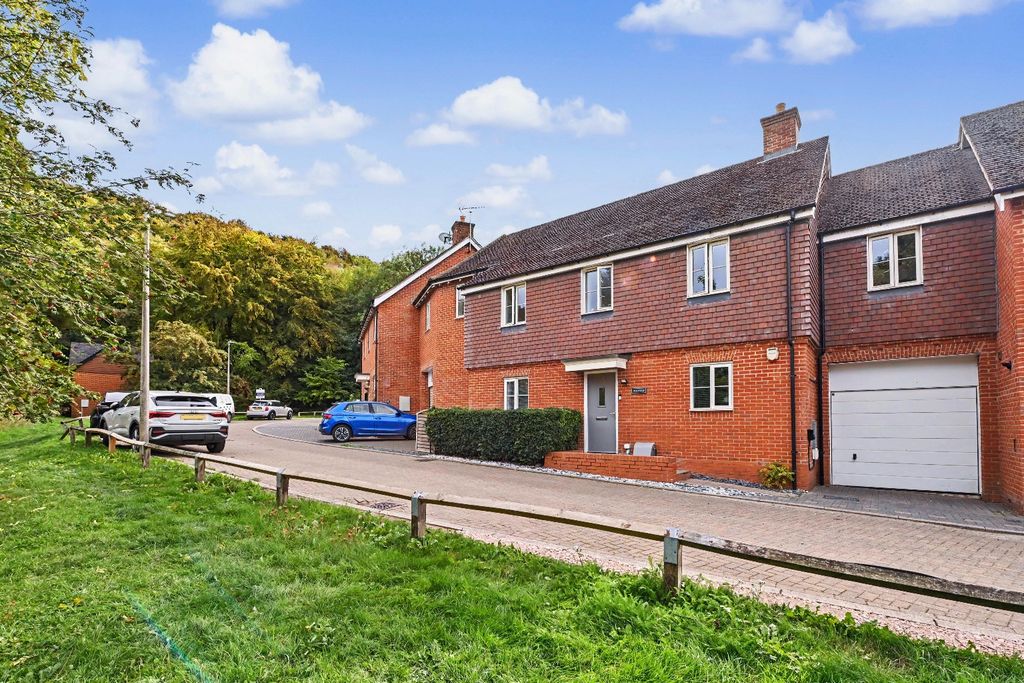 Property photo 1 of 23 5525450